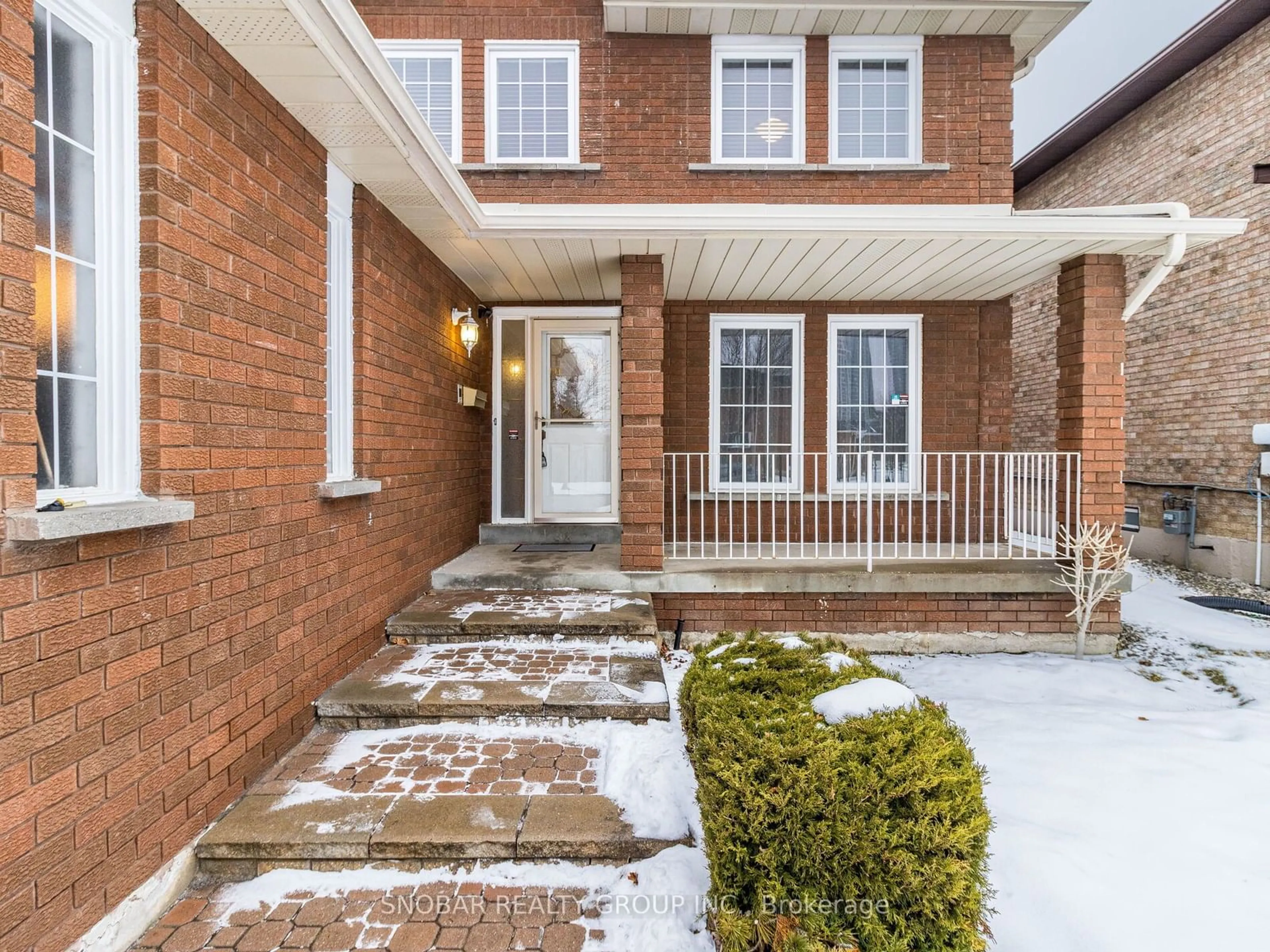 Home with brick exterior material, street for 4304 Elora Dr, Mississauga Ontario L5B 3P5