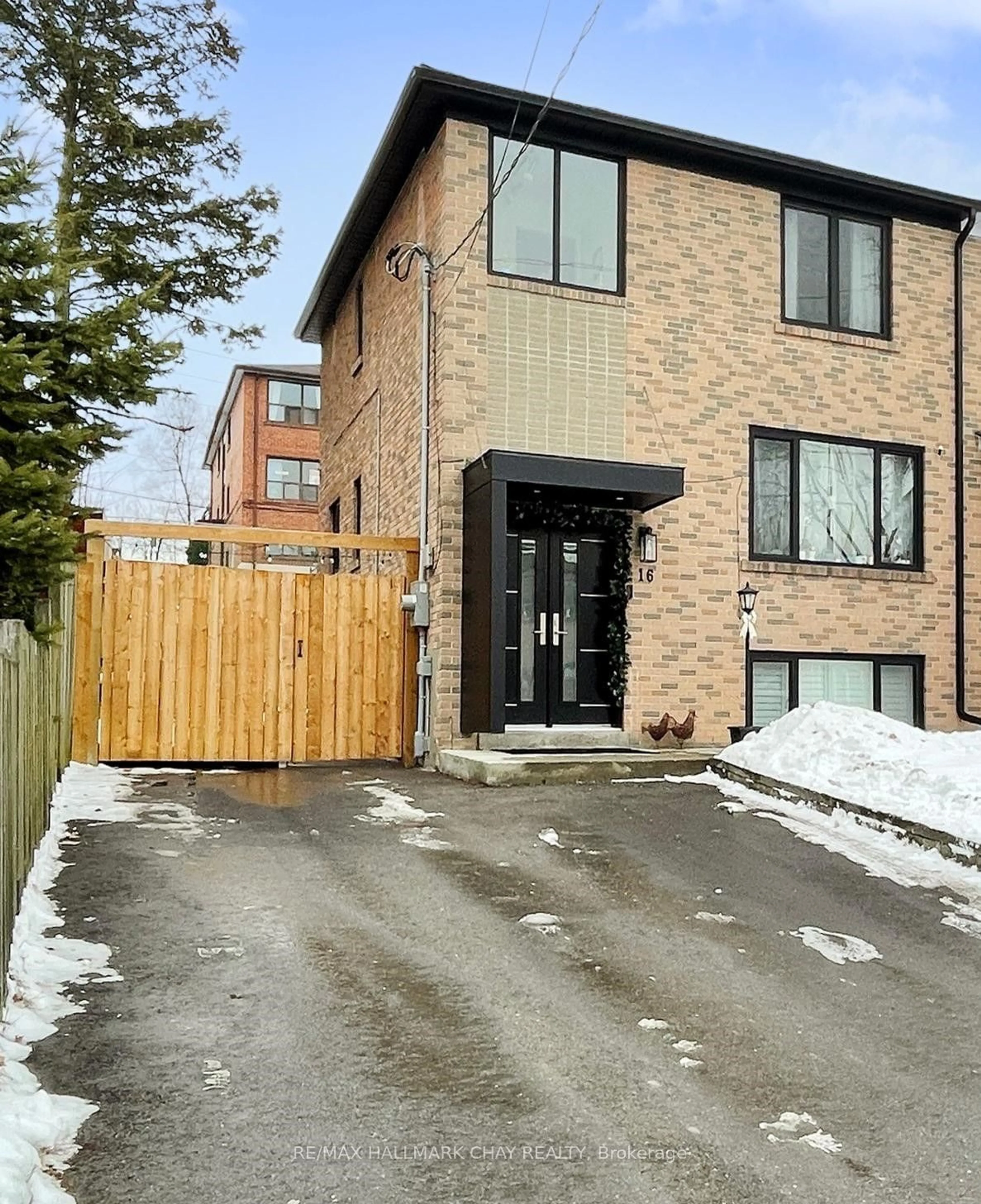 Home with brick exterior material, street for 16 Edinborough Crt, Toronto Ontario M6N 2E8