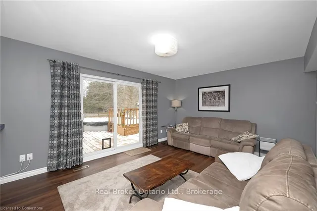 Additional property image - 533 Hayward Cres