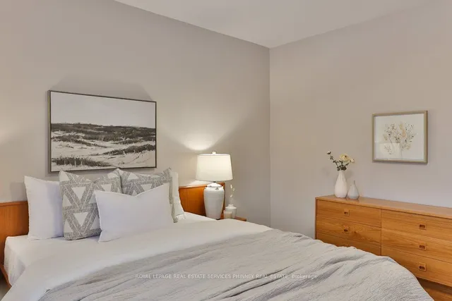 Additional property image - 1190 Greyowl Pt
