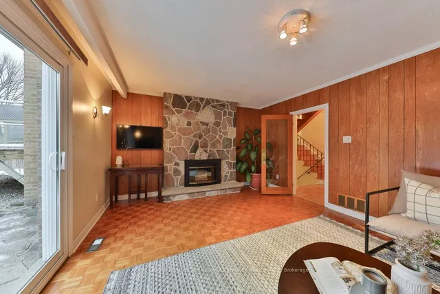 Additional property image - 1190 Greyowl Pt