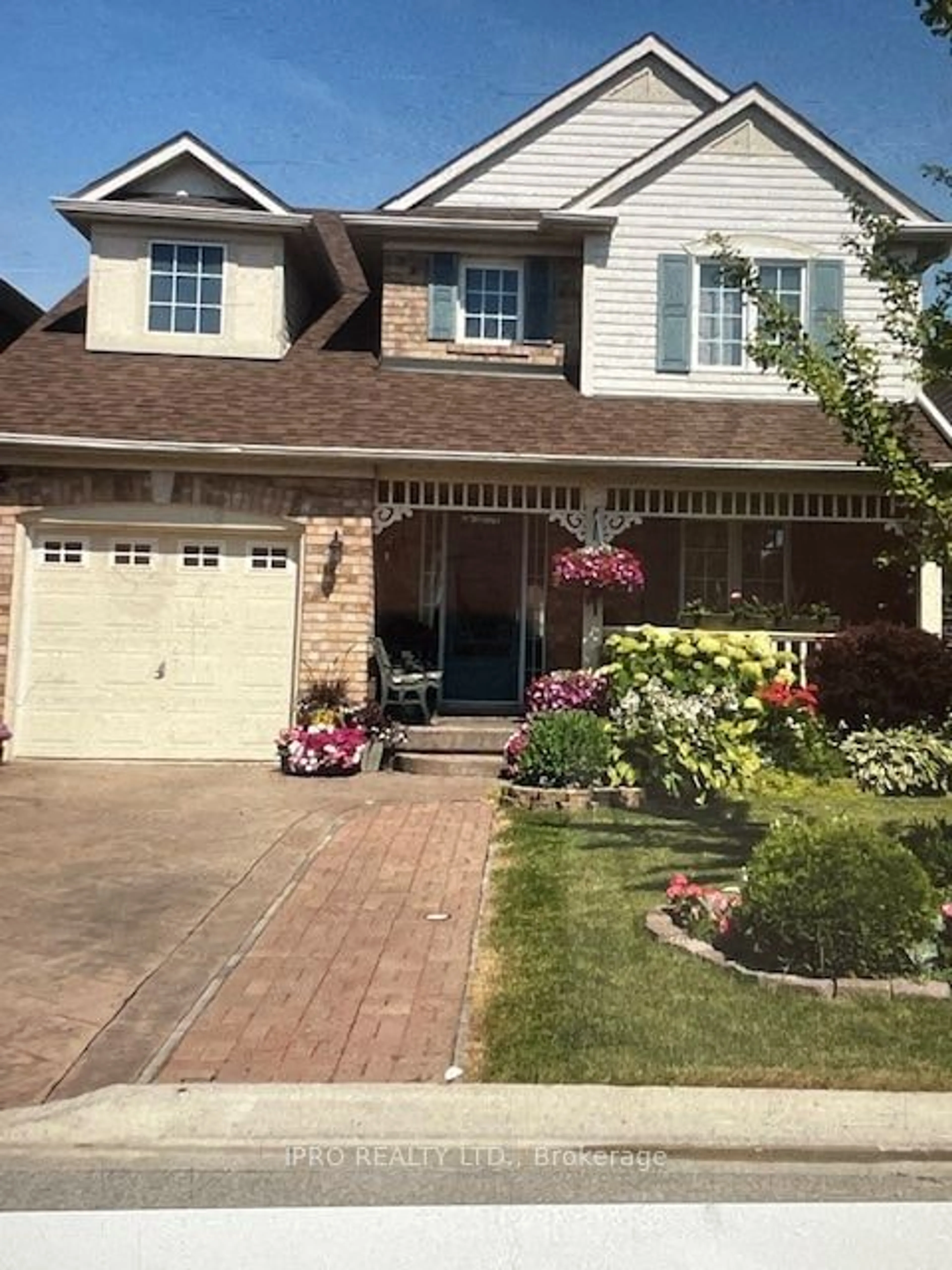 Home with brick exterior material, street for 21 Vista Green Cres, Brampton Ontario L7A 2S3