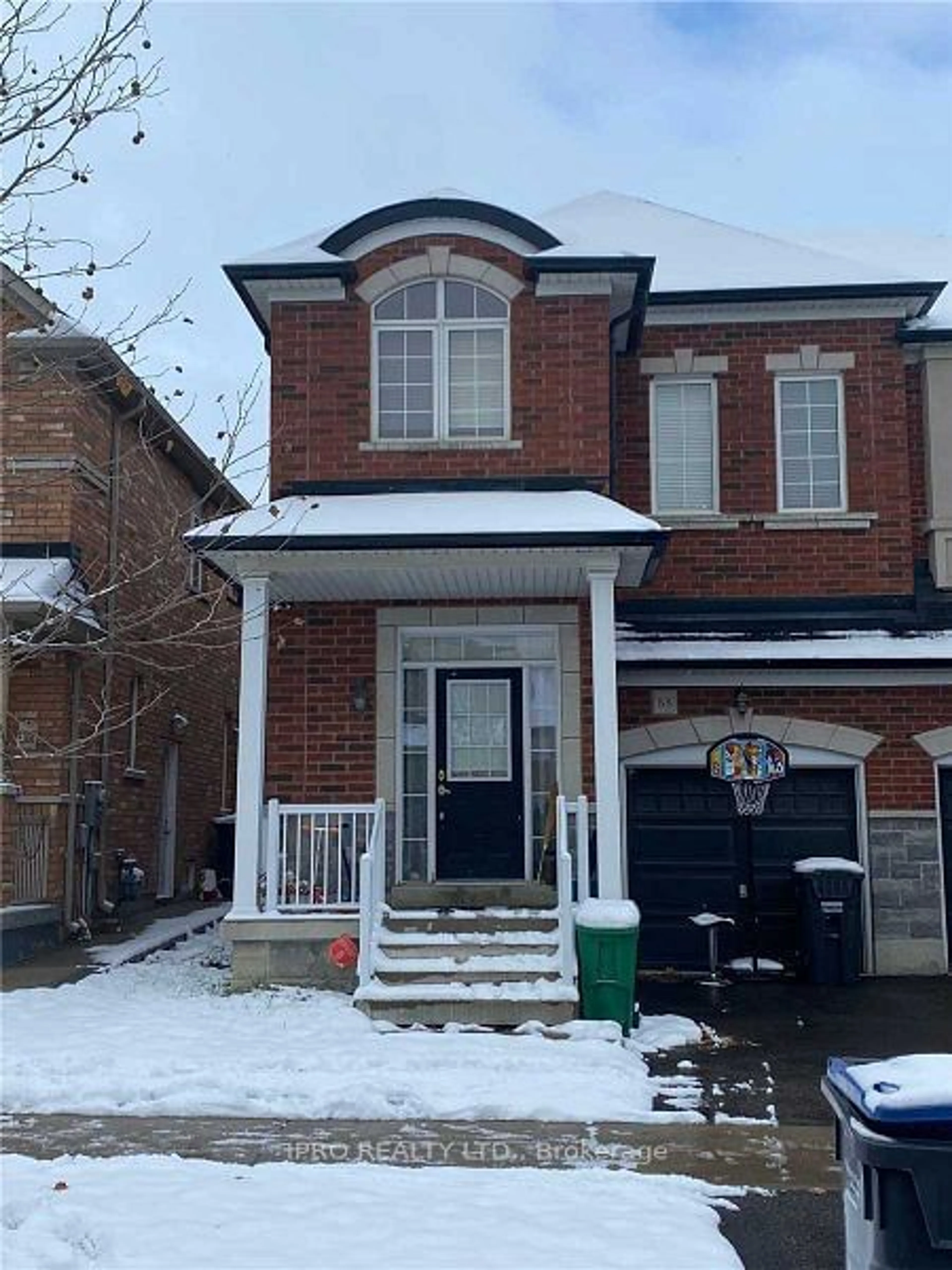 Home with brick exterior material, street for 88 Templehill Rd, Brampton Ontario L6R 3S1