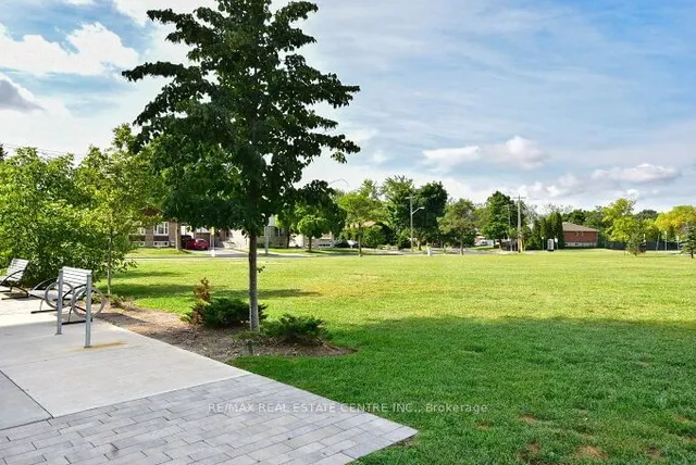 Additional image 35 of 80 Esther Lorrie Dr Unit 1116
