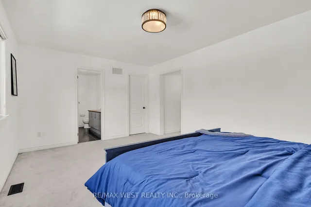 Additional property image - 84 Lone Rock Circ