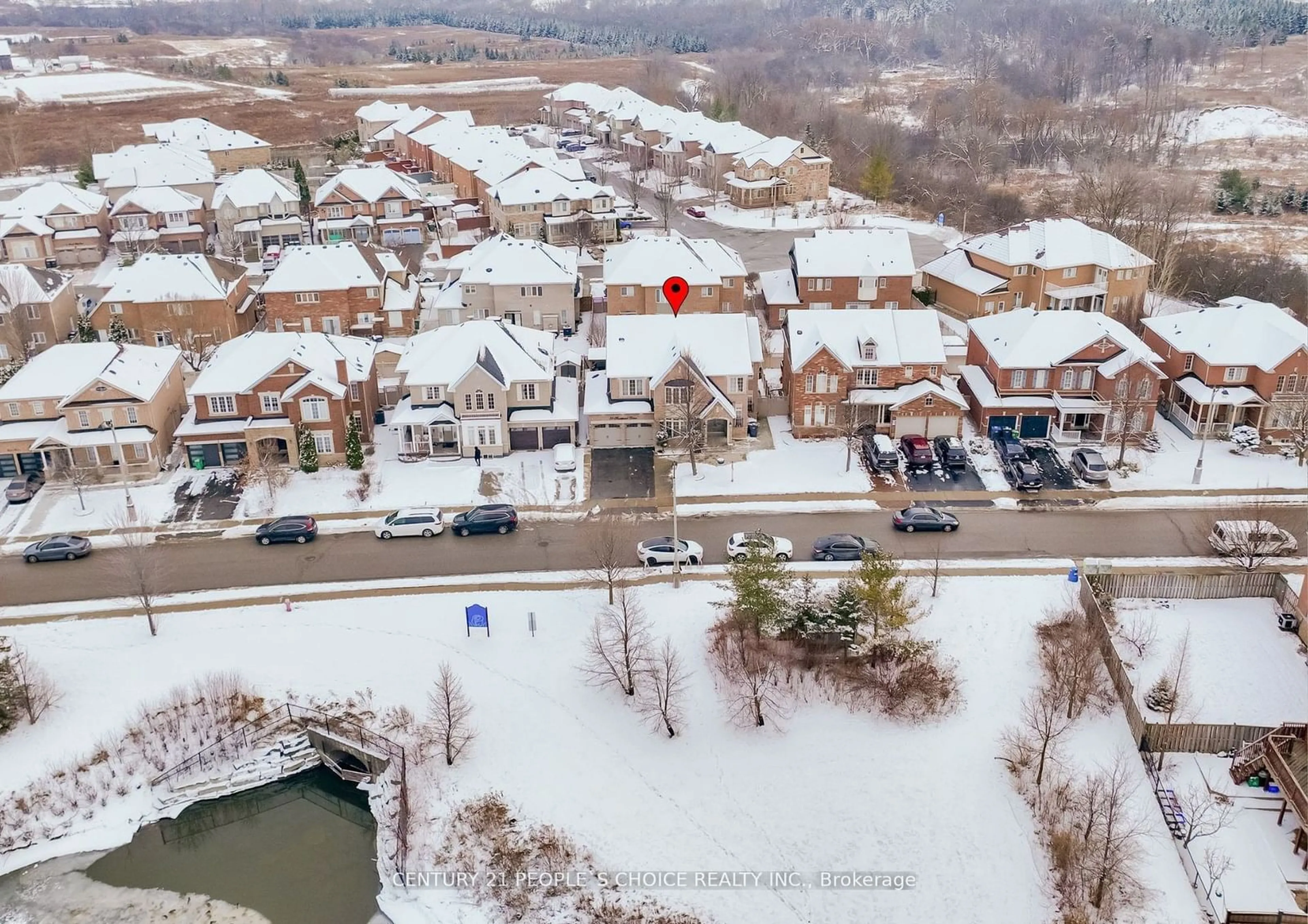 A pic from outside/outdoor area/front of a property/back of a property/a pic from drone, unknown for 39 Huntspoint Dr, Brampton Ontario L6P 2E9