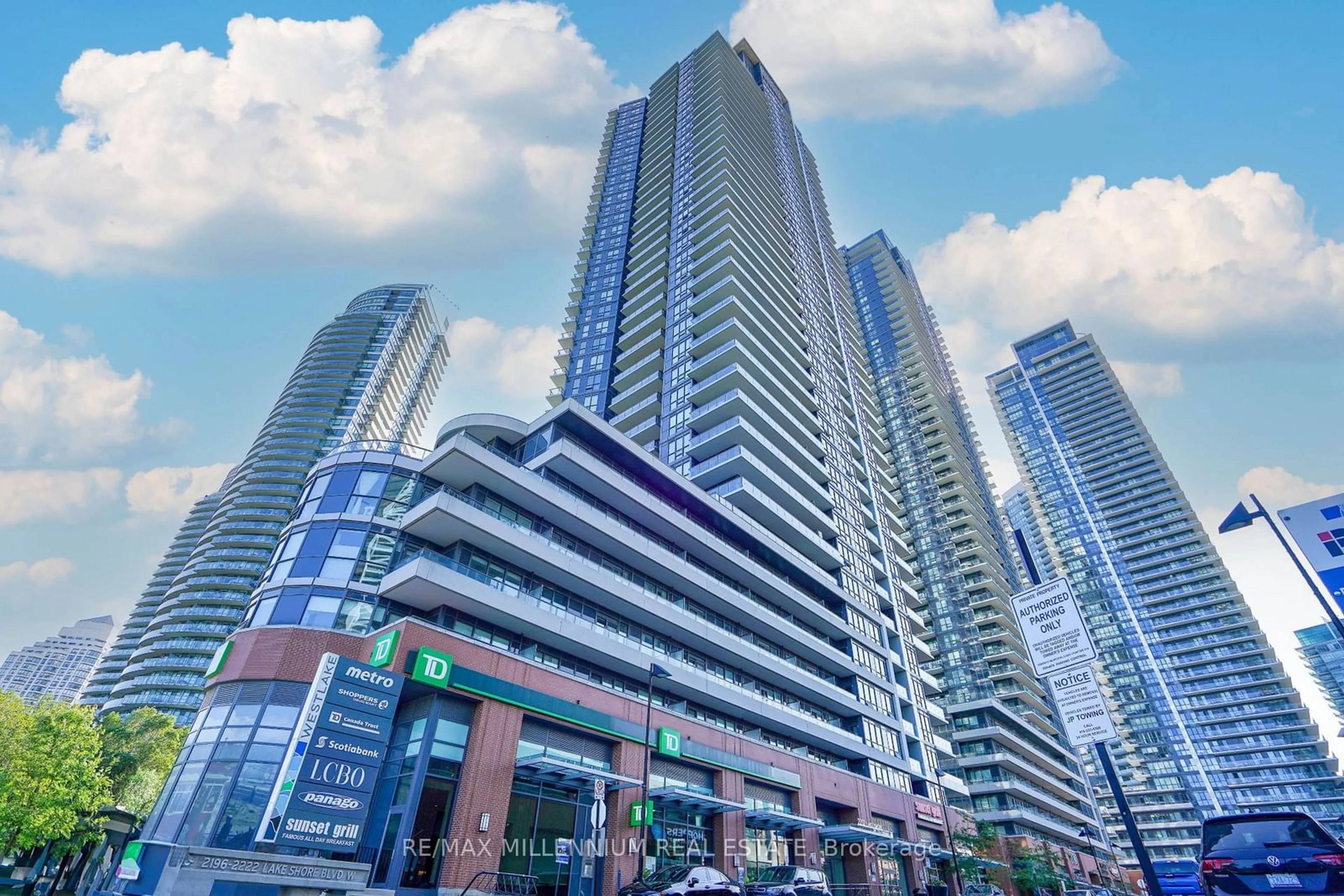 Unknown for 2212 Lake Shore Blvd #308, Toronto Ontario M8V 0C2