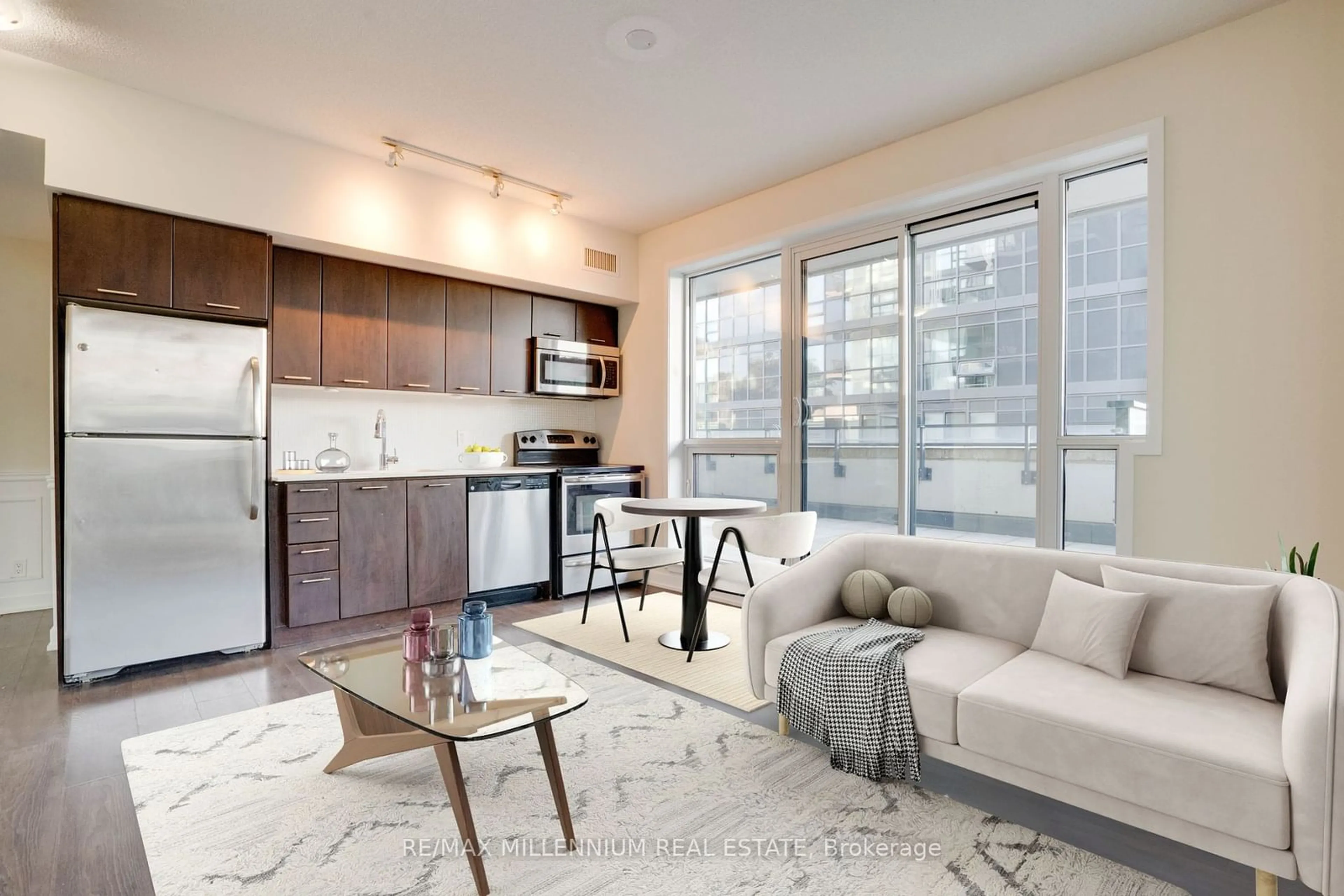 Open concept kitchen, unknown for 2212 Lake Shore Blvd #308, Toronto Ontario M8V 0C2