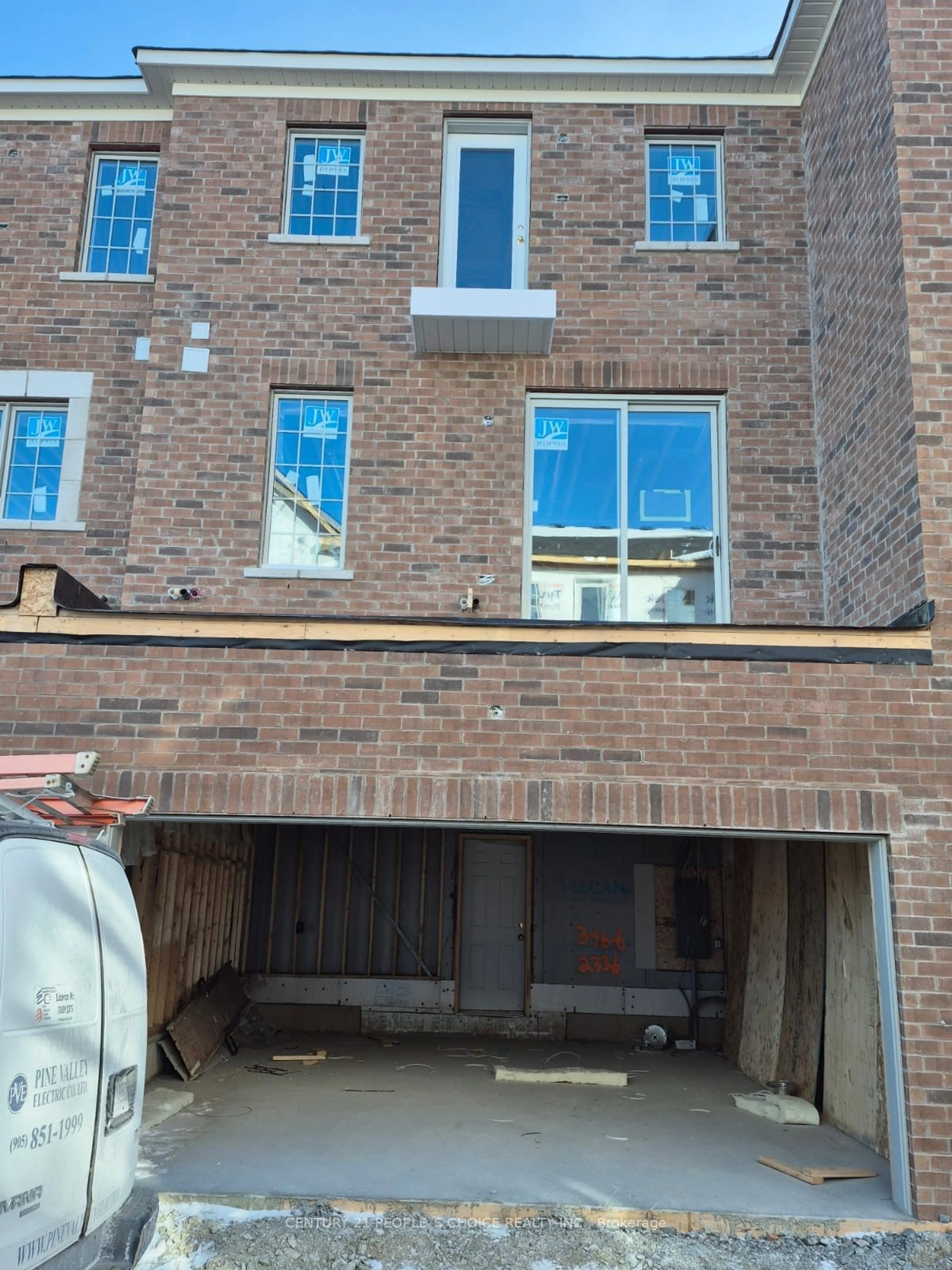 Home with brick exterior material, building for 162 Rockface Tr, Caledon Ontario L7C 4P1