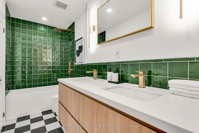 Additional property image - 60 Southport St Unit 912