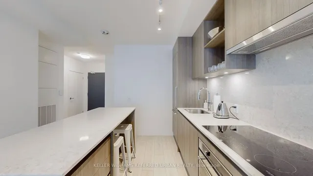 Additional image 15 of 405 Dundas St Unit 324