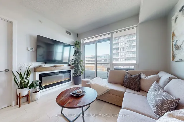 Additional property image - 2212 Lakeshore Blvd Unit 713