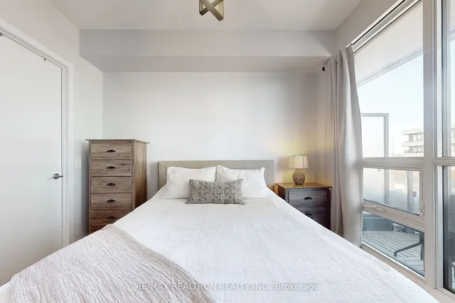 Additional property image - 2212 Lakeshore Blvd Unit 713