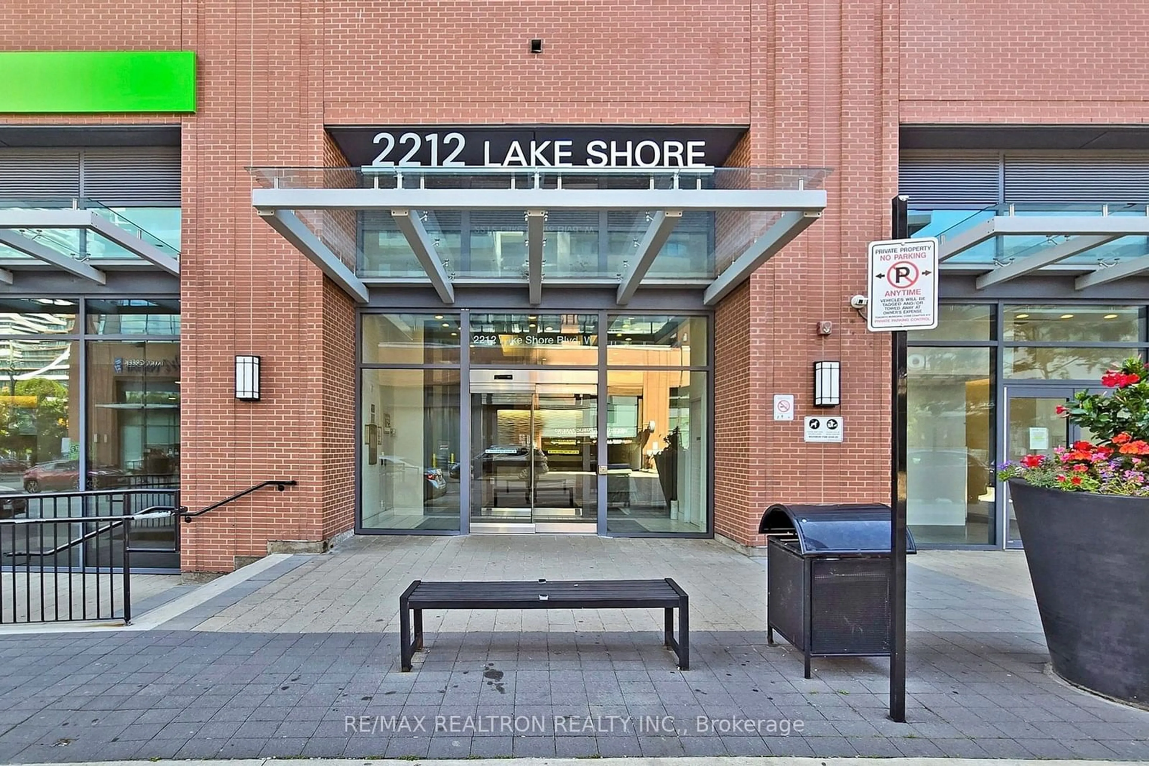 Unknown for 2212 Lakeshore Blvd #713, Toronto Ontario M8V 0C2