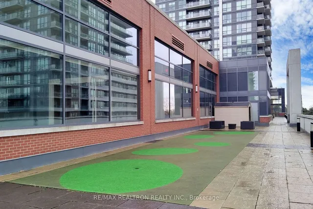 Additional property image - 2212 Lakeshore Blvd Unit 713