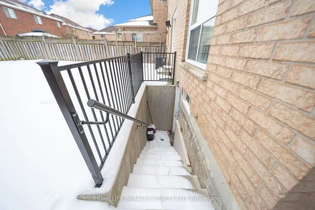 Additional image 4 of 13 Maple Beach Cres