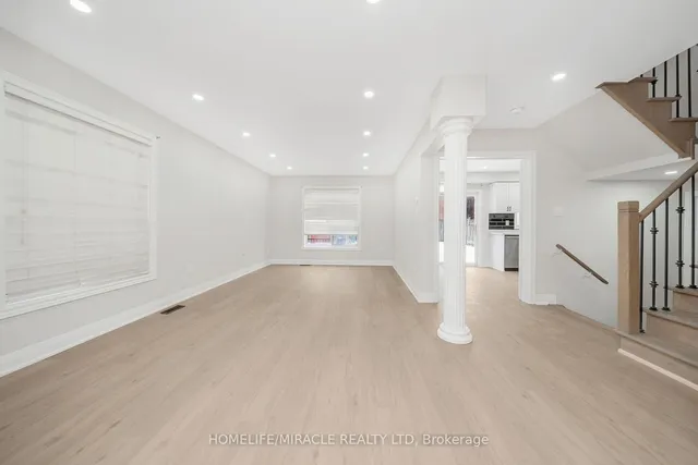 Additional image 30 of 13 Maple Beach Cres