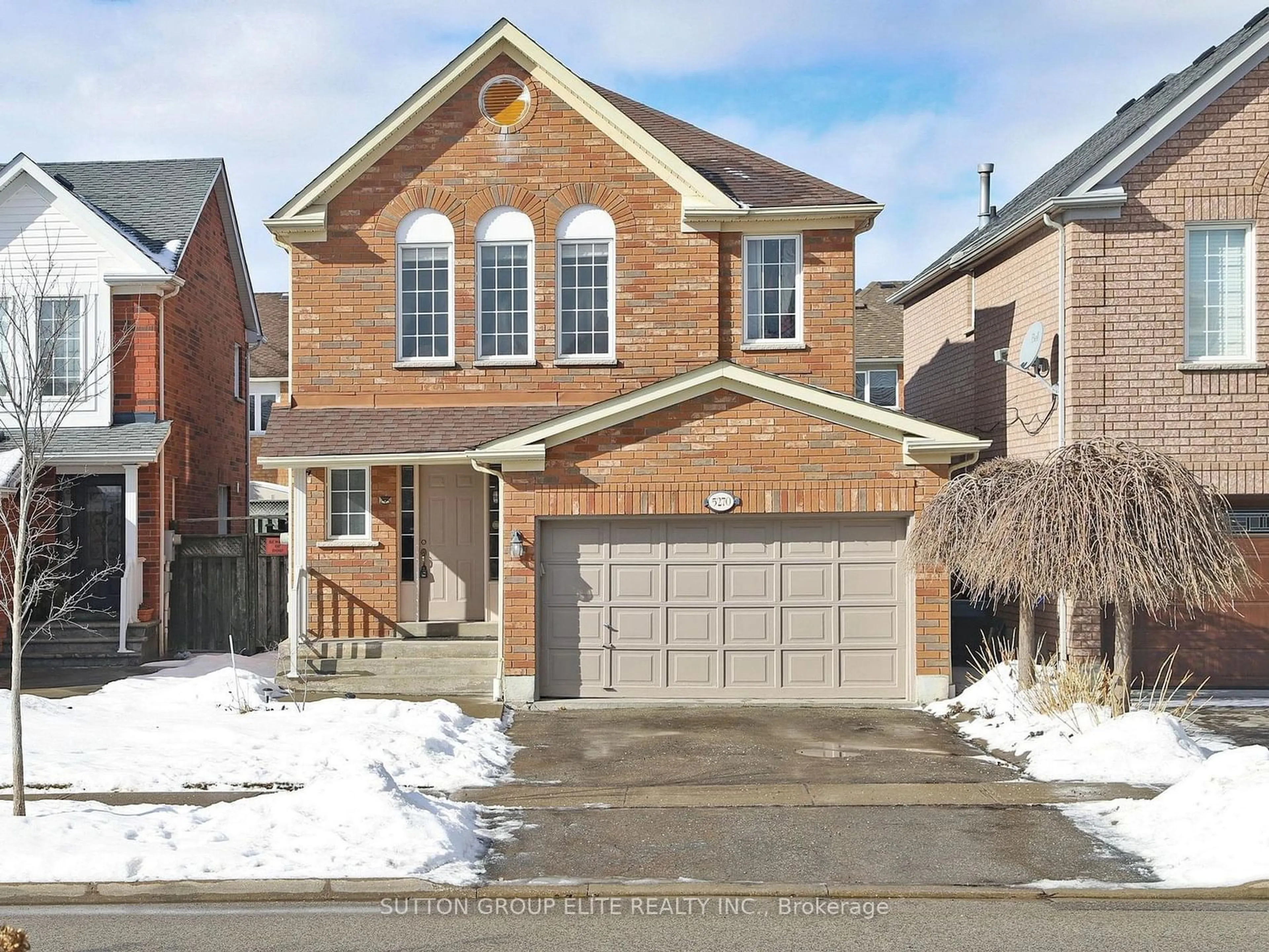 Home with brick exterior material, street for 5270 Ruperts Gate Dr, Mississauga Ontario L5M 5W3