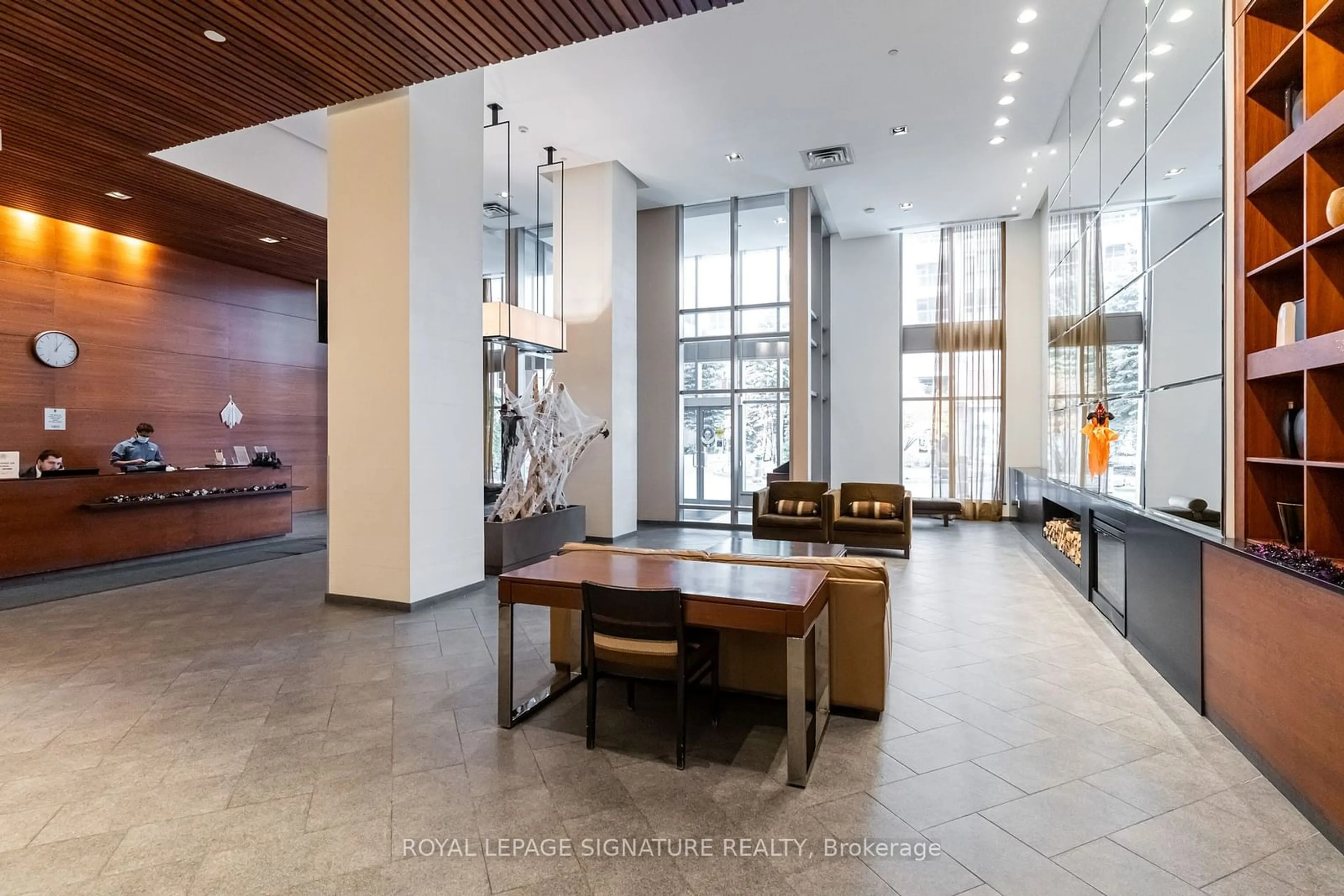 Lobby for 4080 Living Arts Dr #407, Mississauga Ontario L5B 4N3