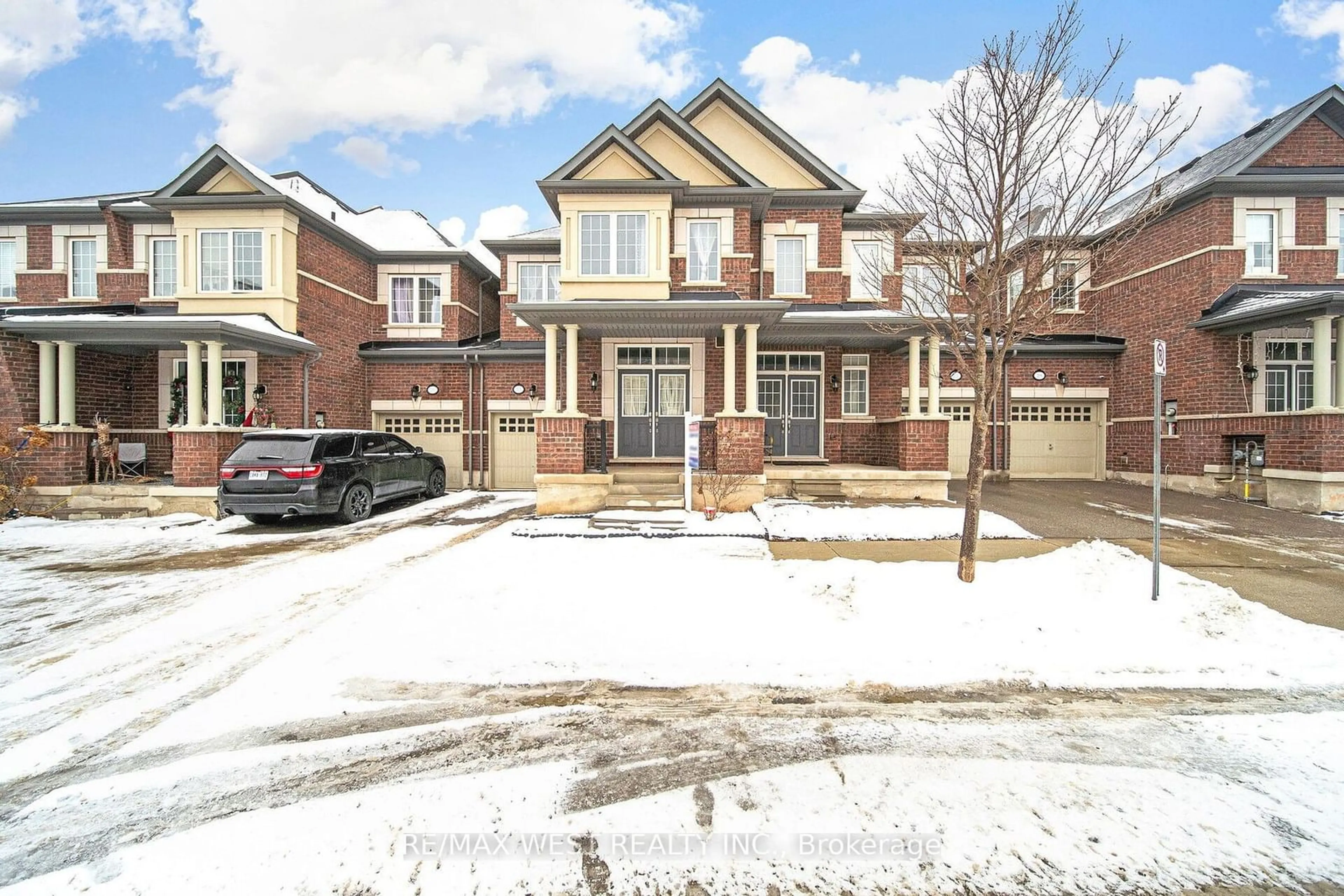 Home with brick exterior material, street for 213 Sarah Cline Dr, Oakville Ontario L6M 0T8