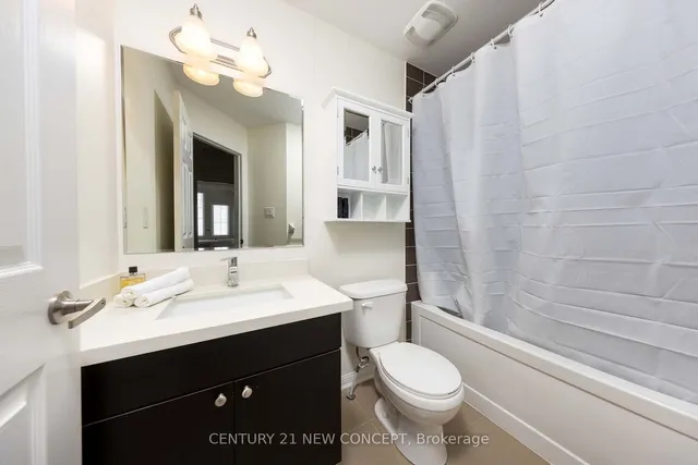 Additional property image - 890 Brassard Circ