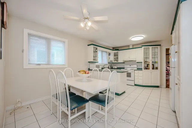 Additional property image - 924 Lovingston Cres