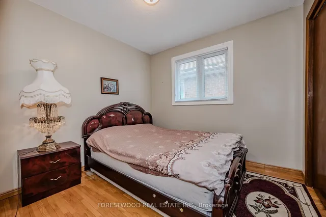 Additional property image - 924 Lovingston Cres