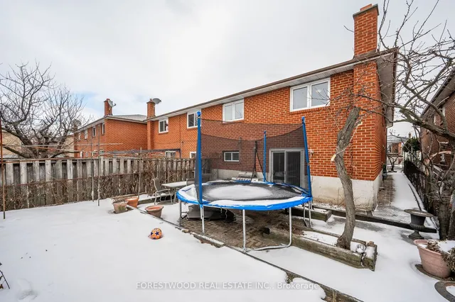 Additional property image - 924 Lovingston Cres