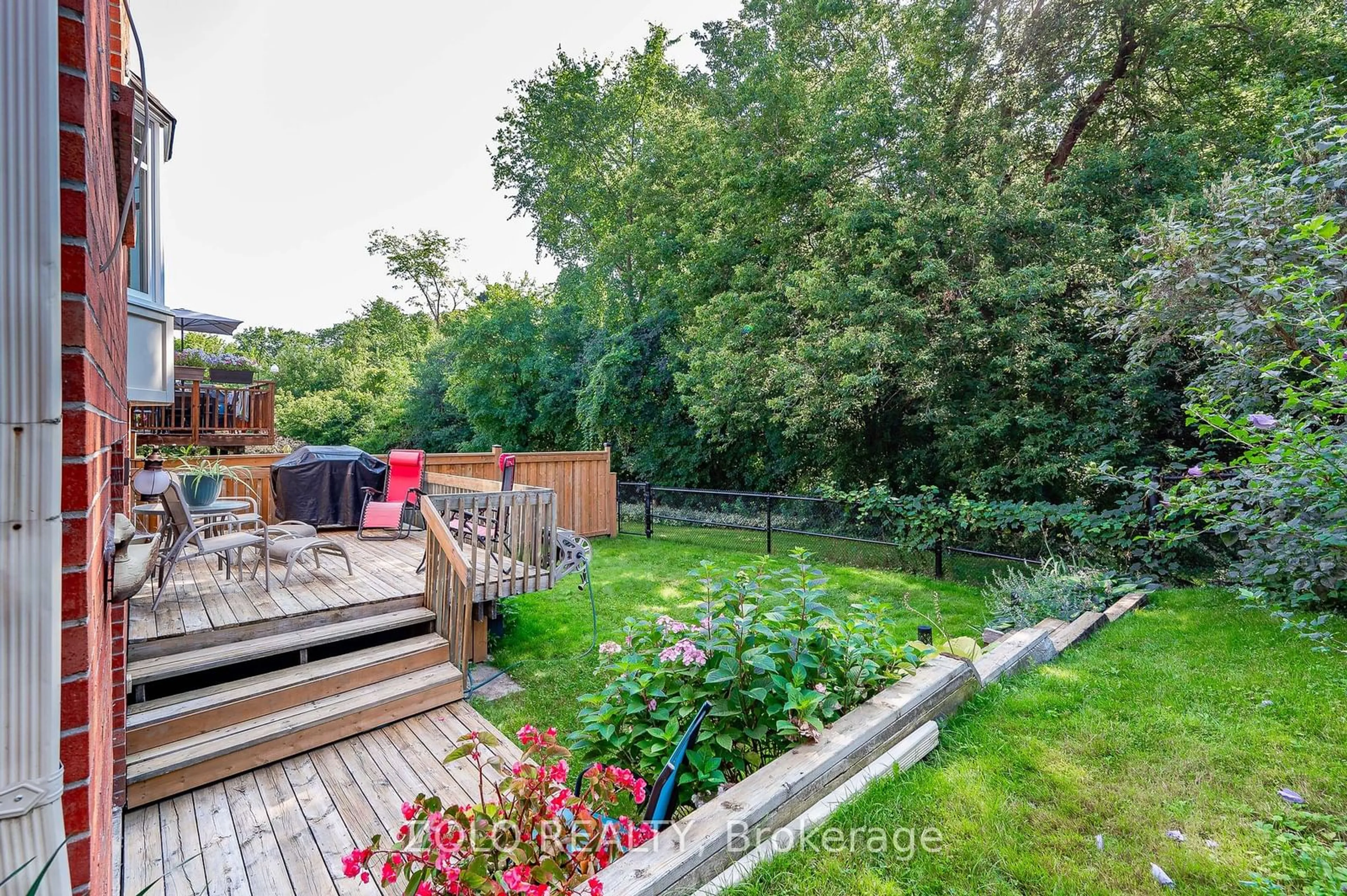 A pic from outside/outdoor area/front of a property/back of a property/a pic from drone, forest/trees view for 13 Pinellas Dr, Brampton Ontario L6Z 3B9