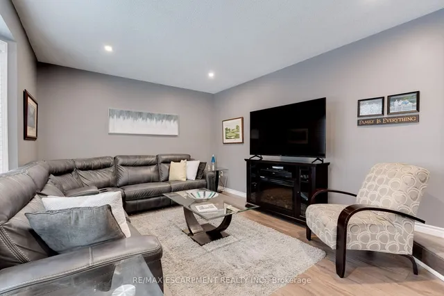 Additional property image - 3436 BRISTOL Dr