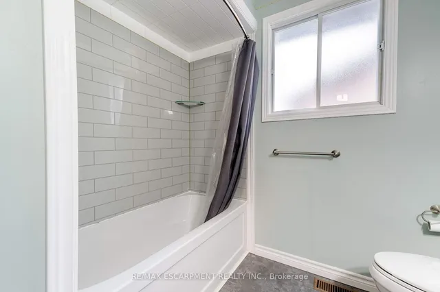 Additional property image - 3436 BRISTOL Dr