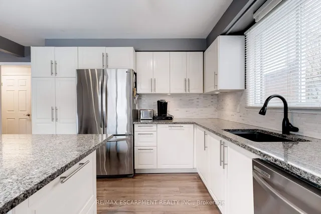 Additional property image - 3436 BRISTOL Dr