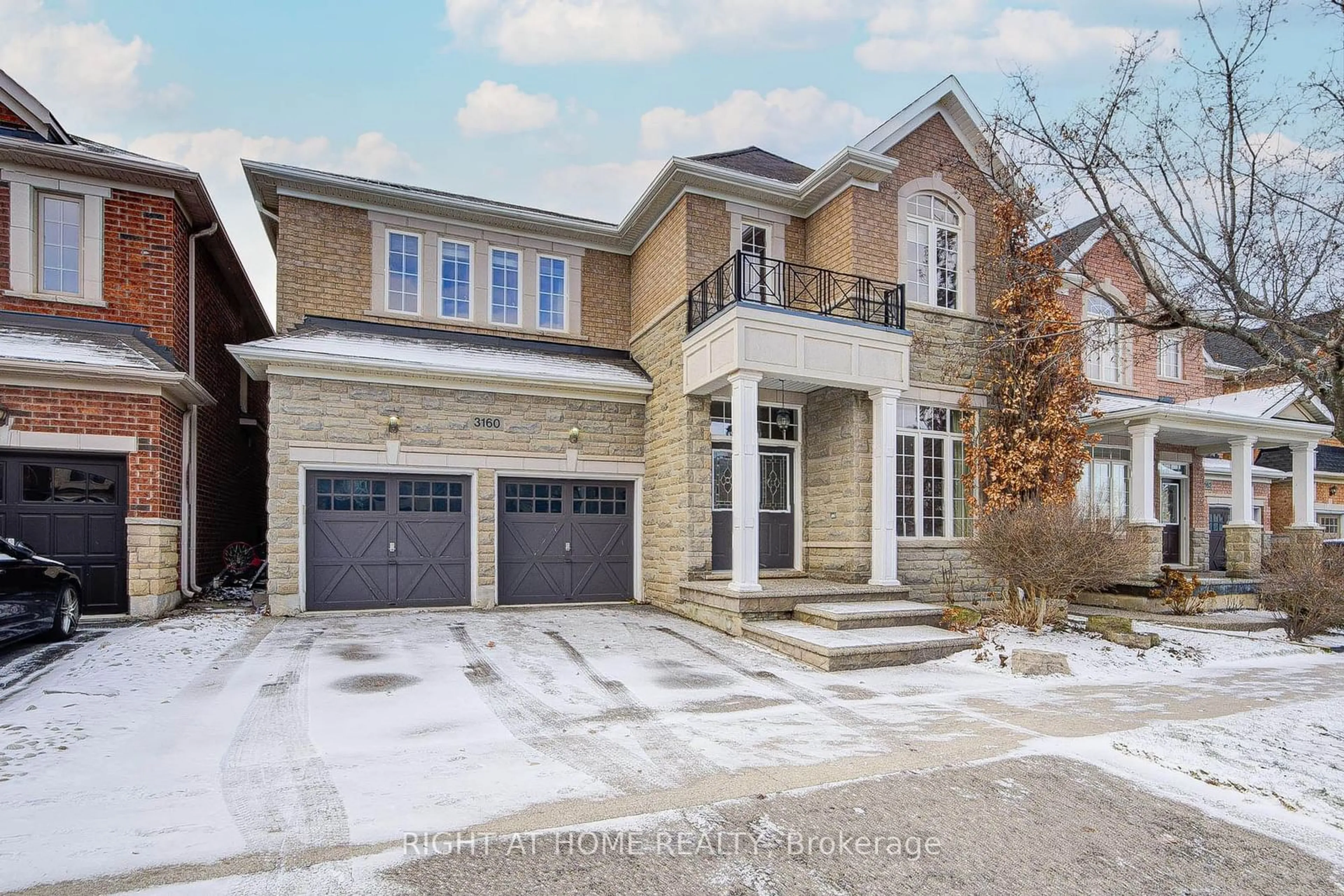 Home with brick exterior material, street for 3160 Ferguson Dr, Burlington Ontario L7M 0G3