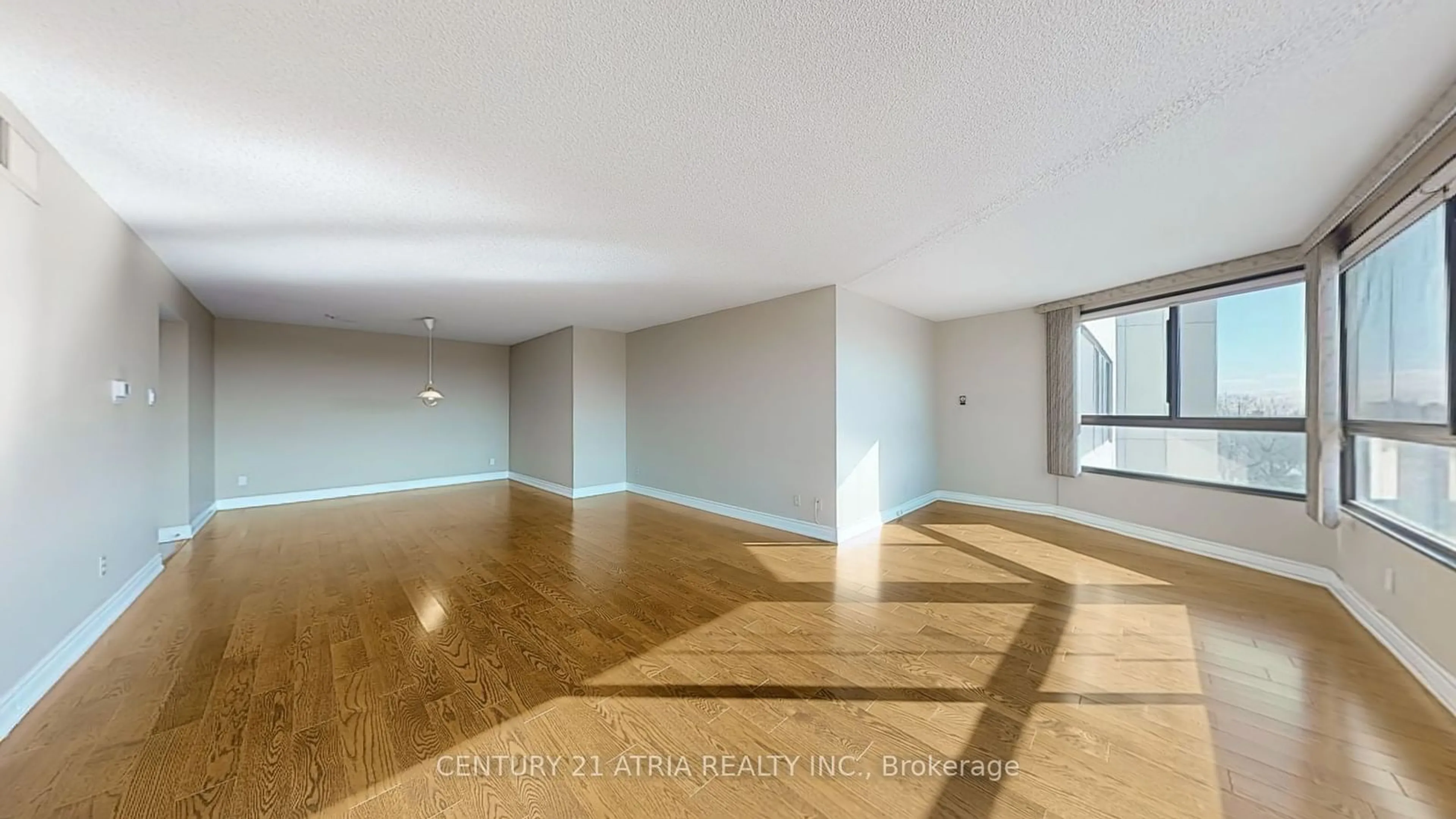 A pic of a room for 1300 Bloor St #701, Mississauga Ontario L4Y 3Z2