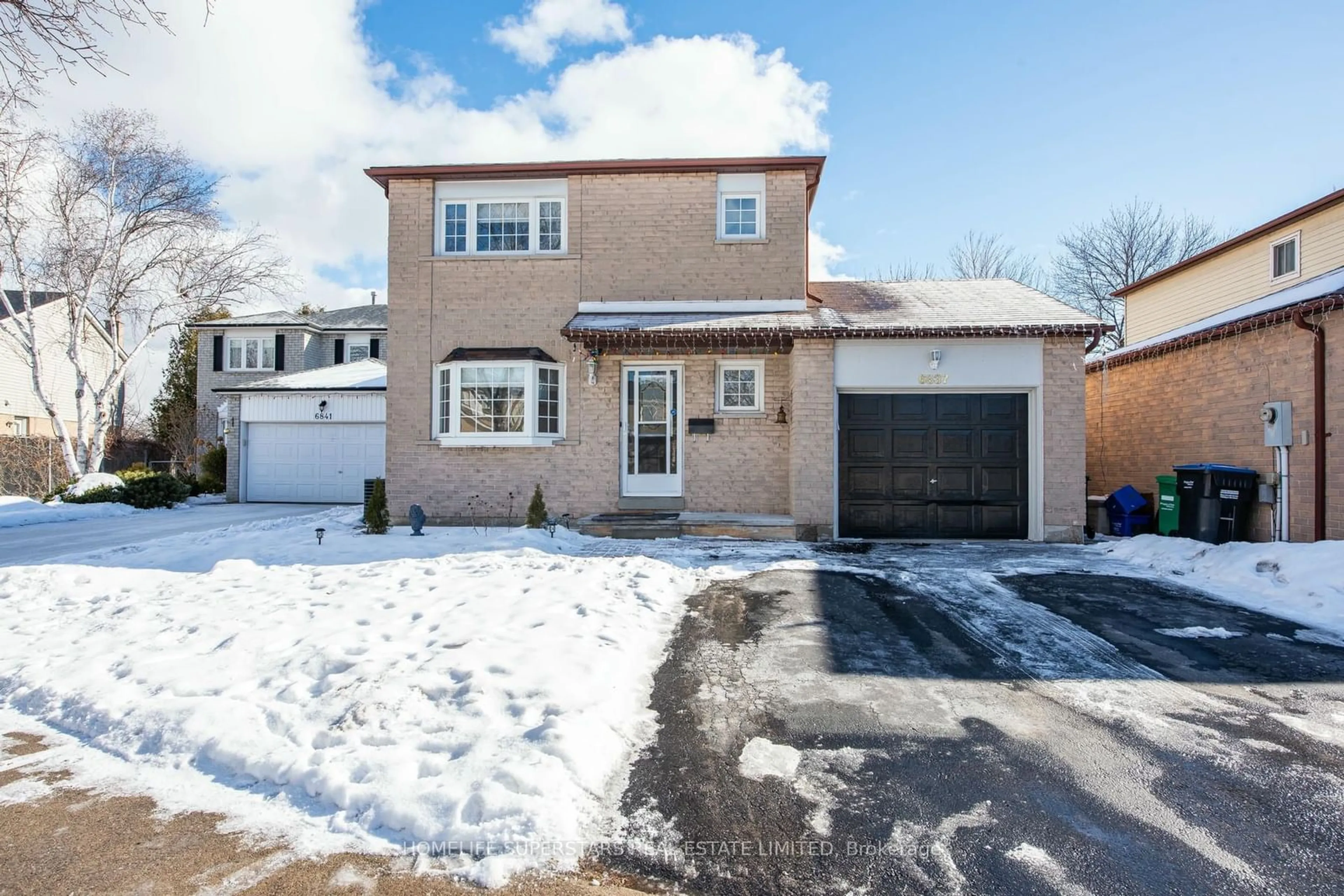 Home with brick exterior material, street for 6837 Markwood Pl, Mississauga Ontario L5N 4K7