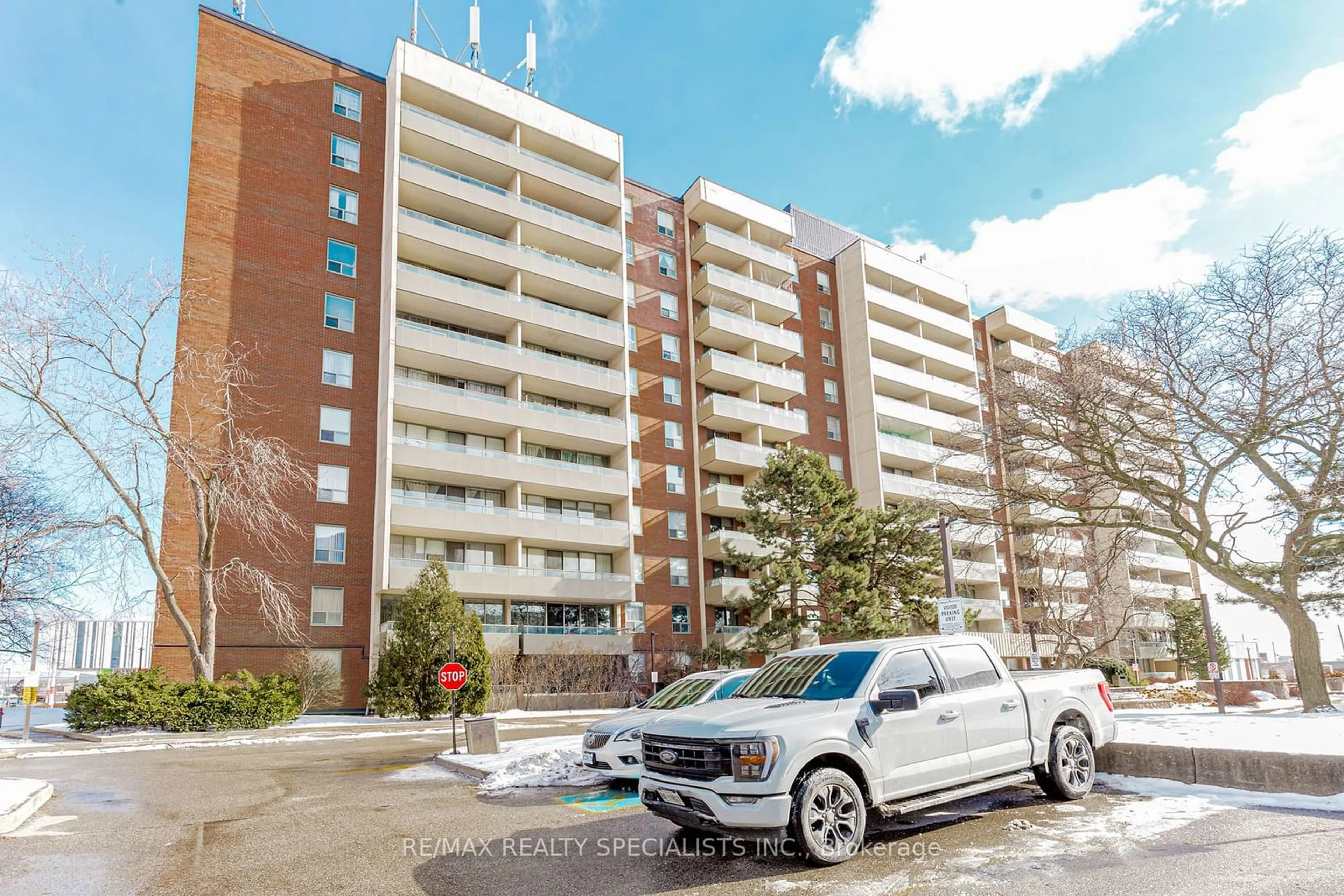 Parking for 1 Four Winds Dr #106, Toronto Ontario M3J 2T1