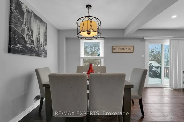 Additional property image - 10 Cassander Cres