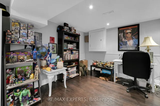 Additional property image - 10 Cassander Cres