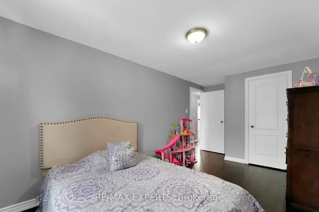 Additional property image - 10 Cassander Cres