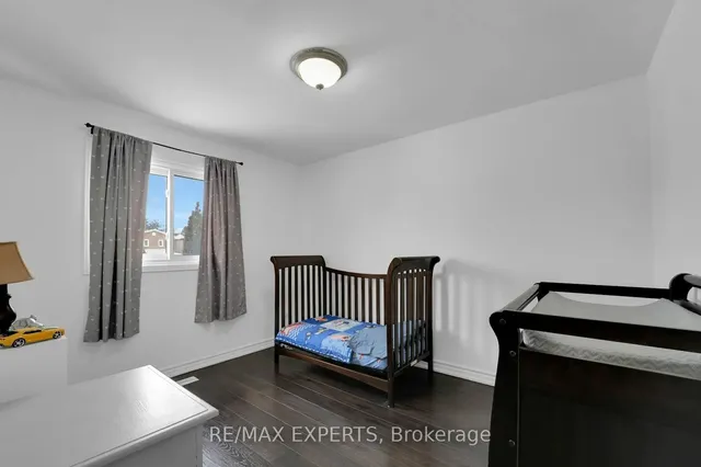 Additional property image - 10 Cassander Cres