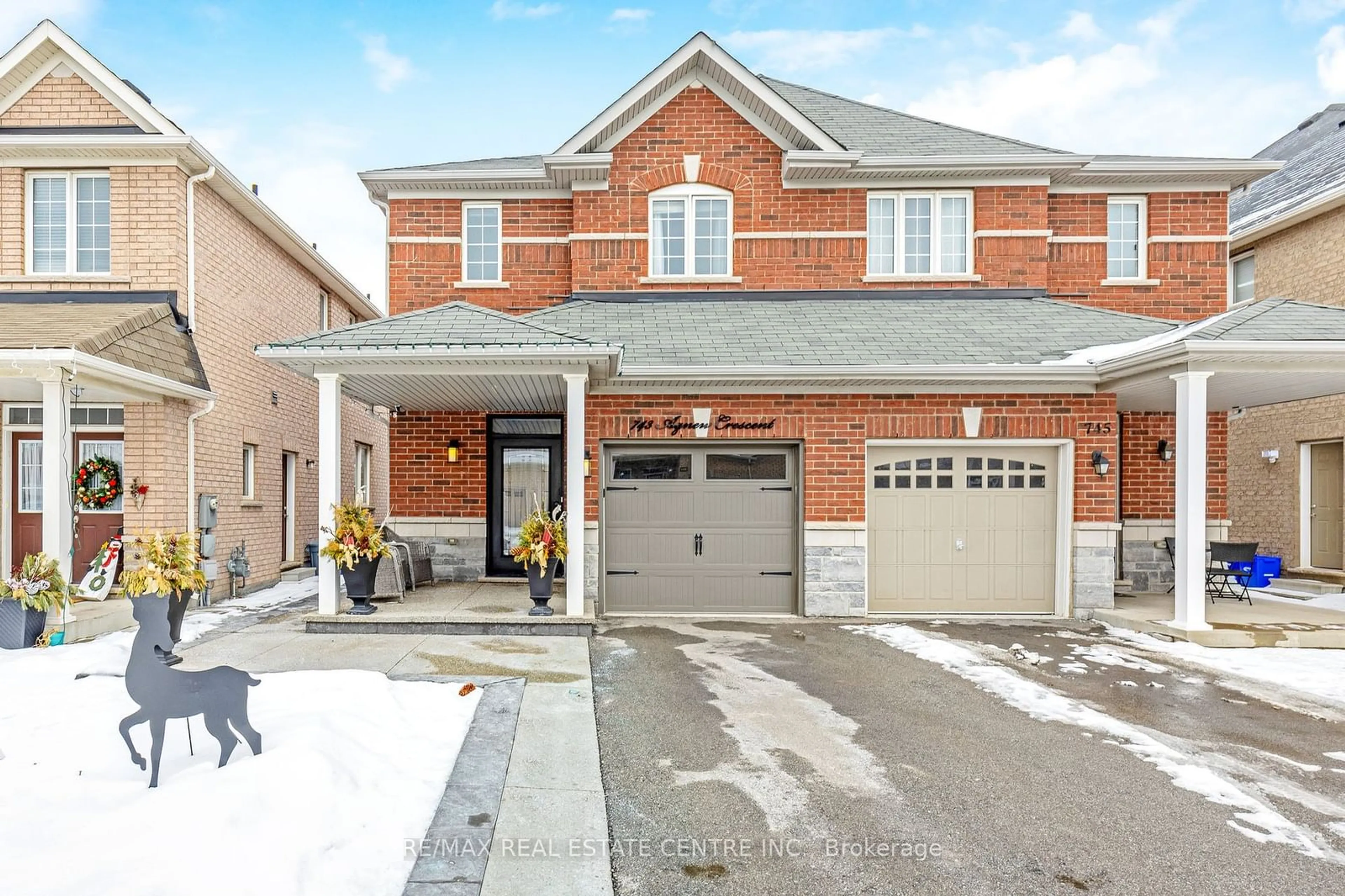 Home with brick exterior material, street for 743 Agnew Cres, Milton Ontario L9T 8M5