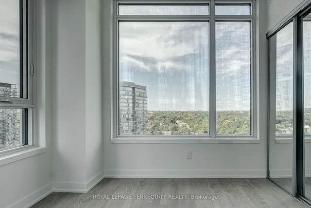 Additional property image - 1926 Lake Shore Blvd Unit 2716