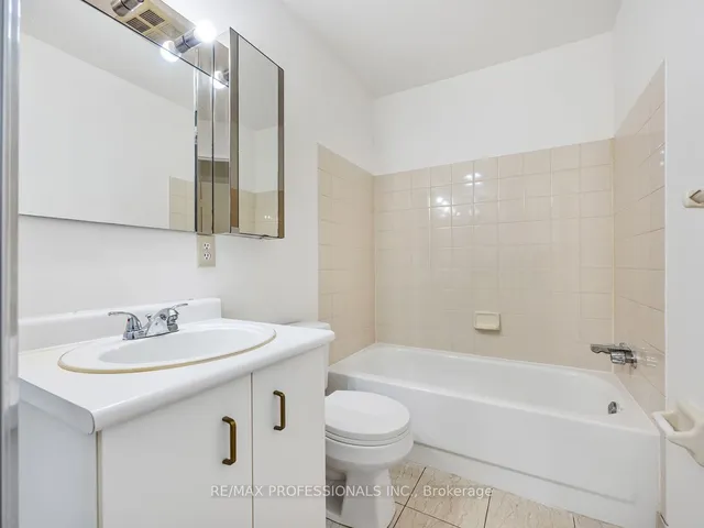 Additional image 12 of 41 Markbrooke Lane Unit PH10
