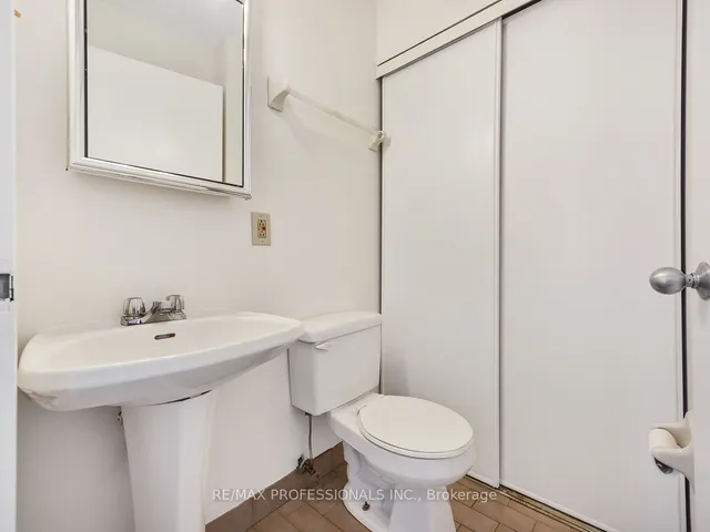 Additional image 17 of 41 Markbrooke Lane Unit PH10