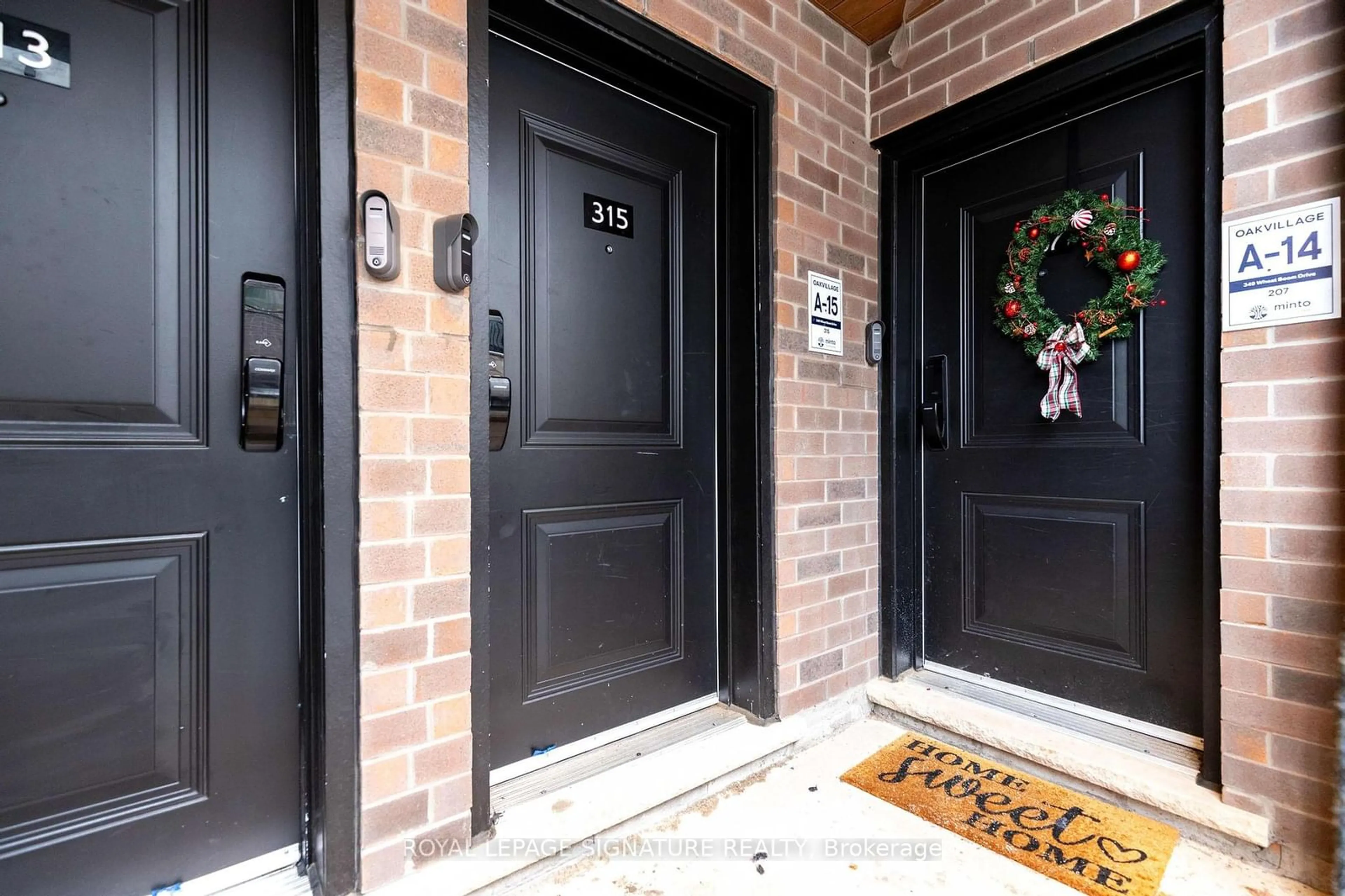 Indoor entryway for 349 Wheat Boom Dr #315, Oakville Ontario L6H 7X5