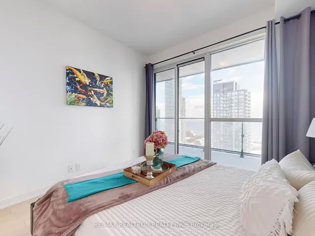 Additional property image - 10 Park Lawn Rd Unit 3709