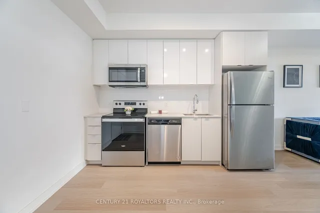 Additional property image - 859 The Queens Way Unit 509