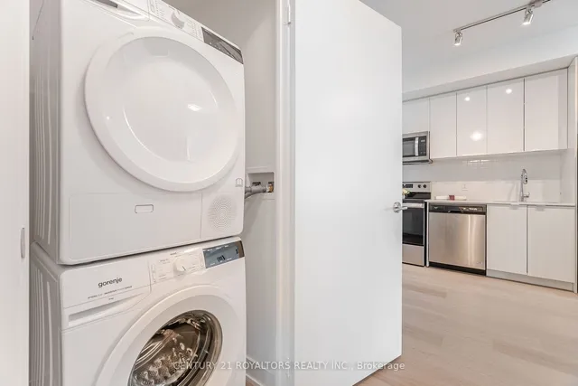 Additional property image - 859 The Queens Way Unit 509