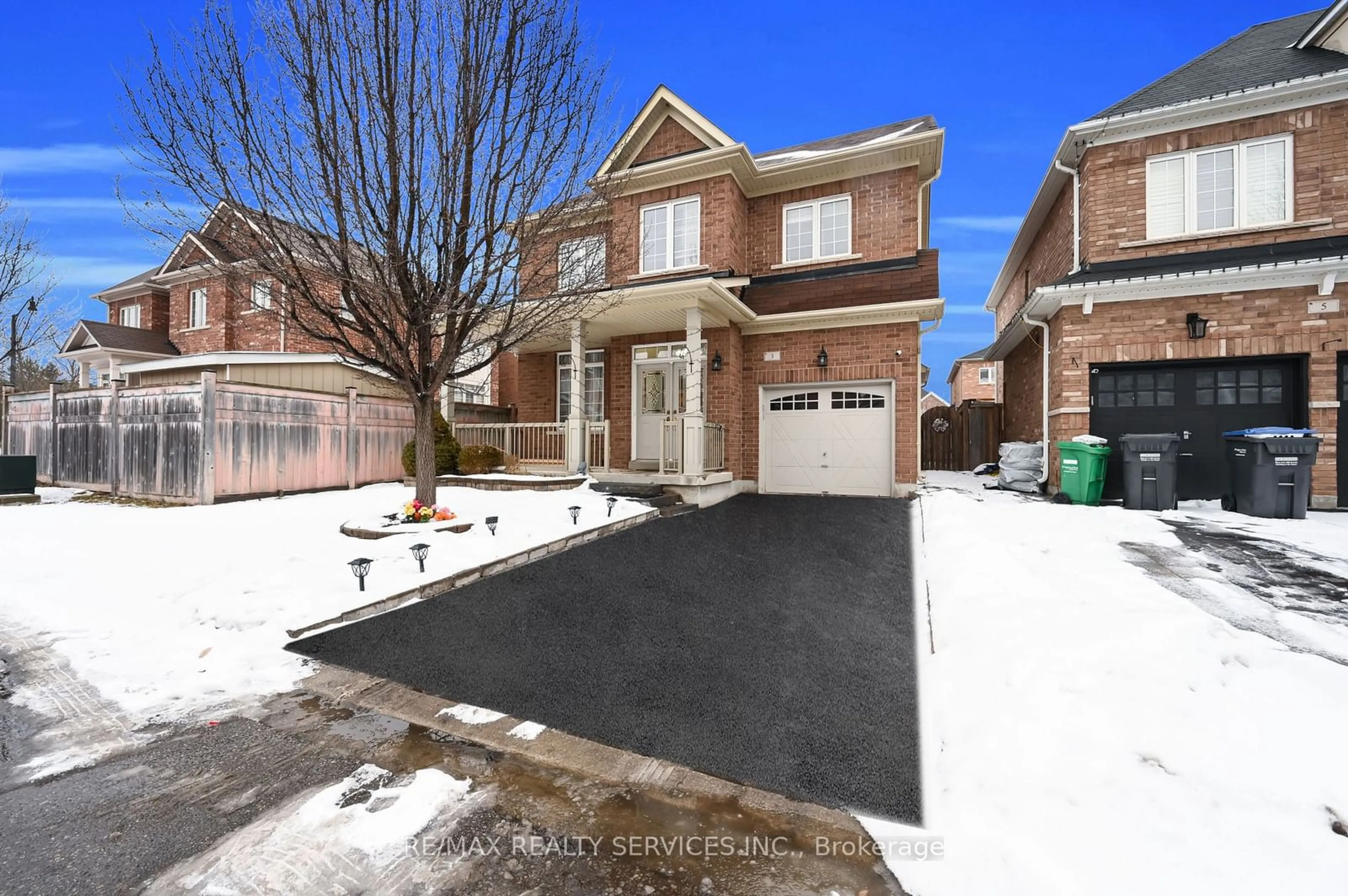 Unknown for 3 Bellcrest Rd, Brampton Ontario L6Y 2M7