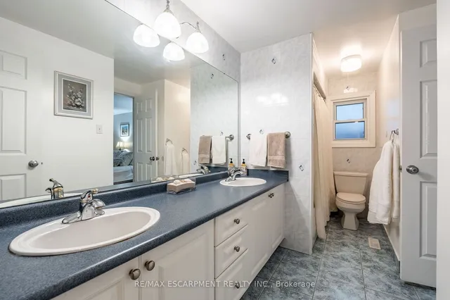 Additional property image - 2154 CLIPPER Cres